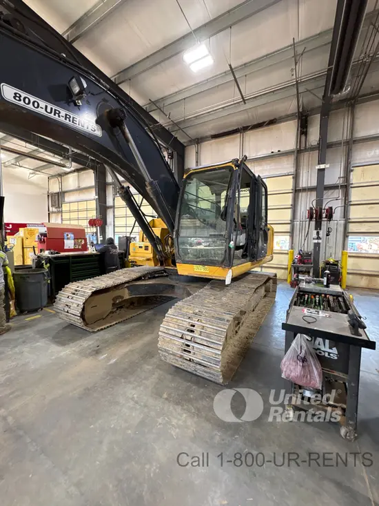 2019 John Deere 210G LC Excavator