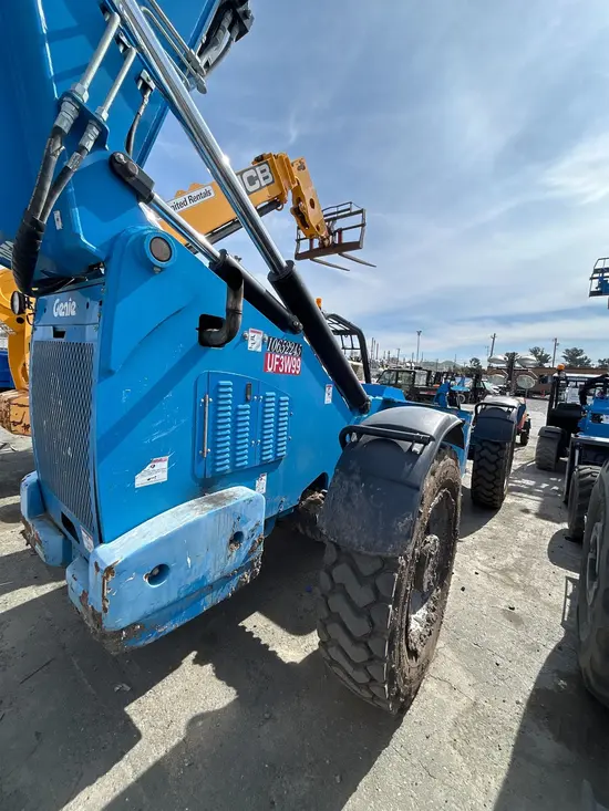 2017 Genie GTH-1056 Forklift