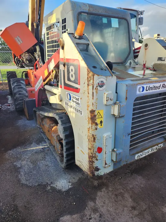 2020 Takeuchi TL8W Track Loader