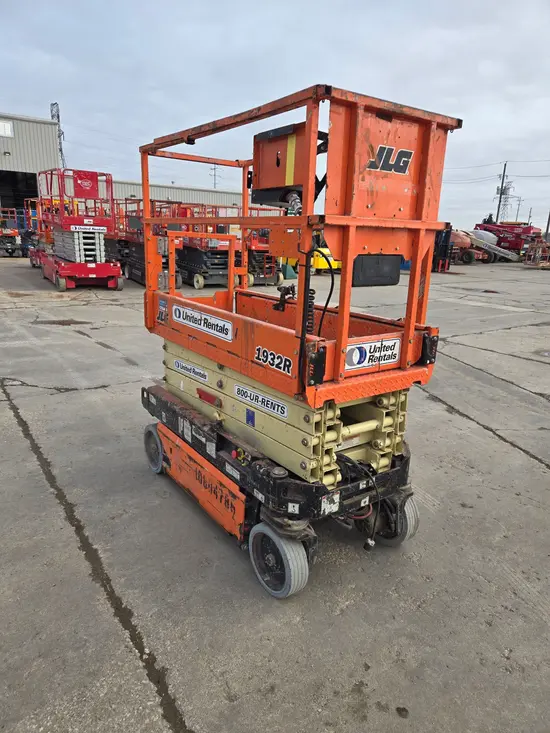 2018 JLG 1932R Scissor Lift