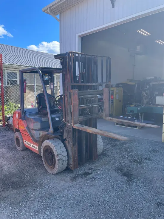 2018 Toyota 8FDU30 Warehouse Forklift