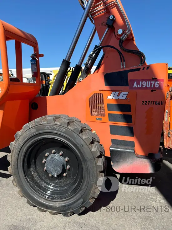 2019 SKYTRAK 6036 Forklift