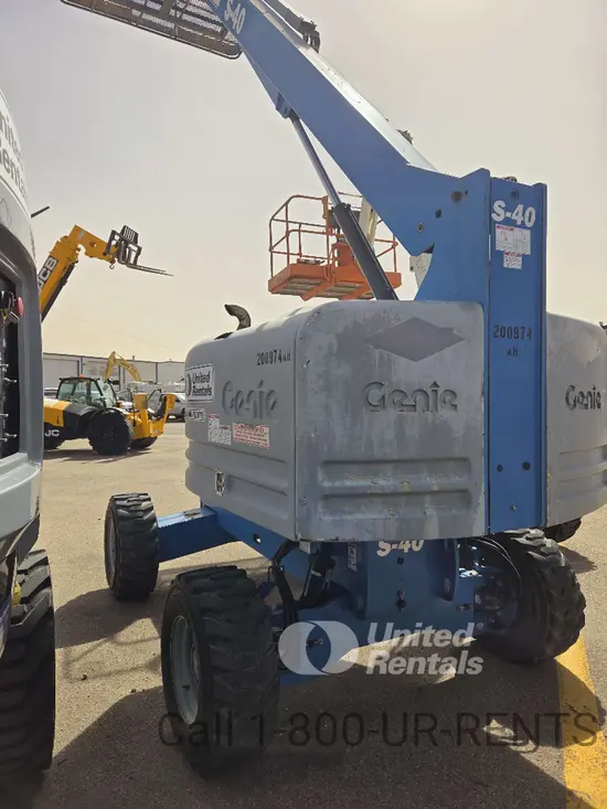2017 Genie S-40 Boom Lift