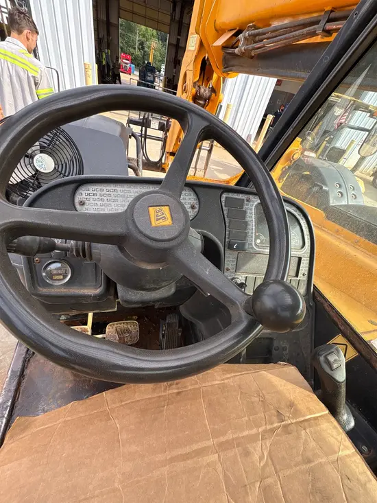 2018 JCB 507-42 Forklift