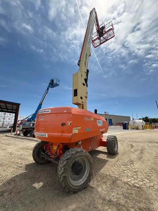 2017 JLG 860SJ Boom Lift