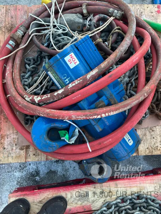 2012 JD NEUHAUS PROFI 10T Hoist