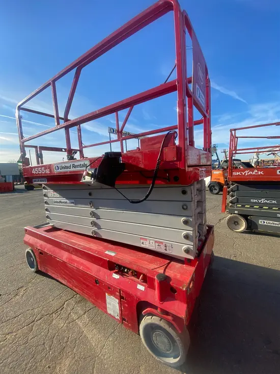 2017 MEC 4555SE Scissor Lift