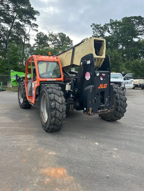 2018 JLG 1043 Forklift