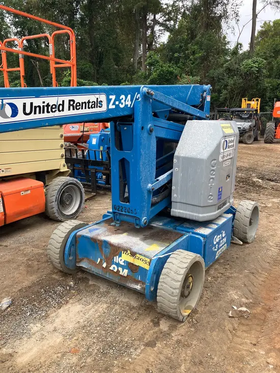 2014 Genie Z-34/22N Articulating Boom Lift