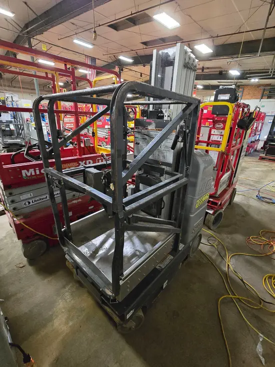2019 JLG 20MVL Self-Propelled One-Person Lift
