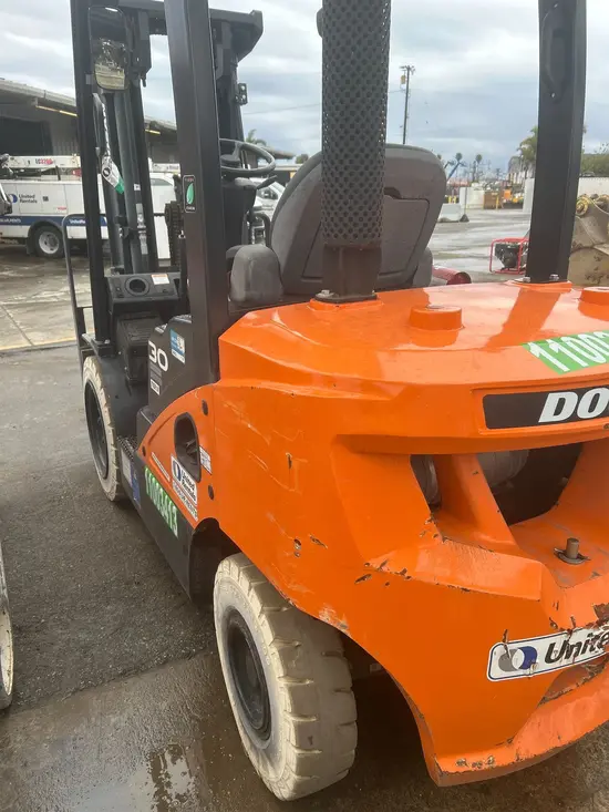 2019 Doosan D30S-7 Warehouse Forklift