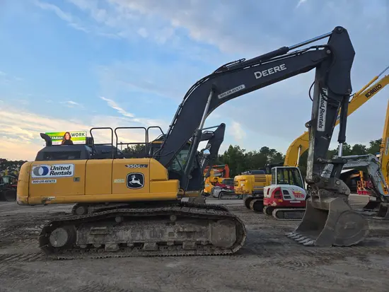 2021 John Deere 350G Excavator