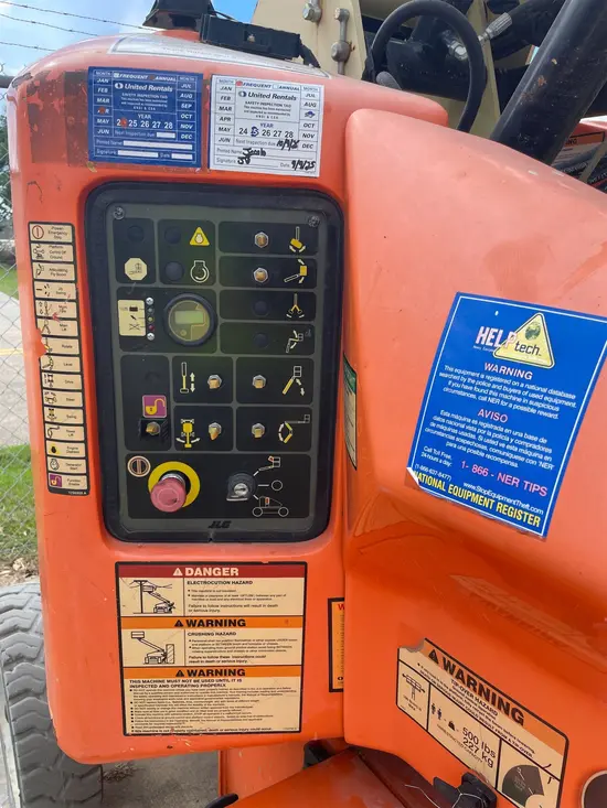 2017 JLG E400AN Articulating Boom Lift