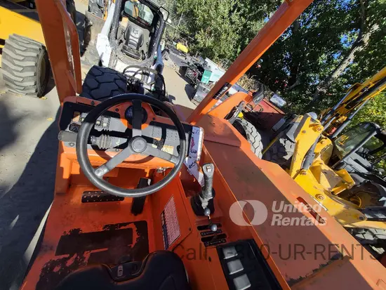 2018 SKYTRAK 8042 Forklift