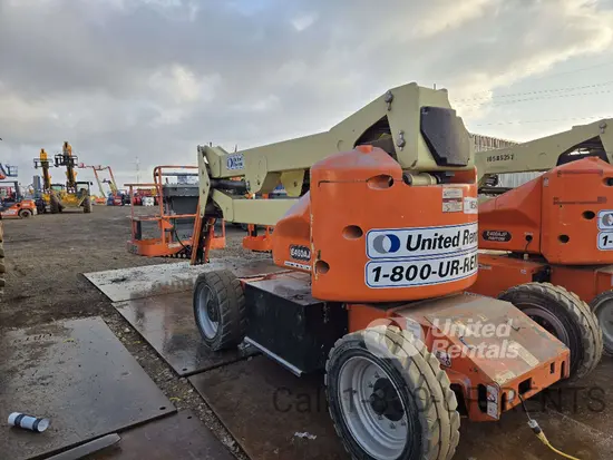 2017 JLG E450AJ Articulating Boom Lift