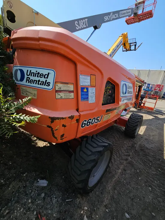 2017 JLG 660SJ Boom Lift