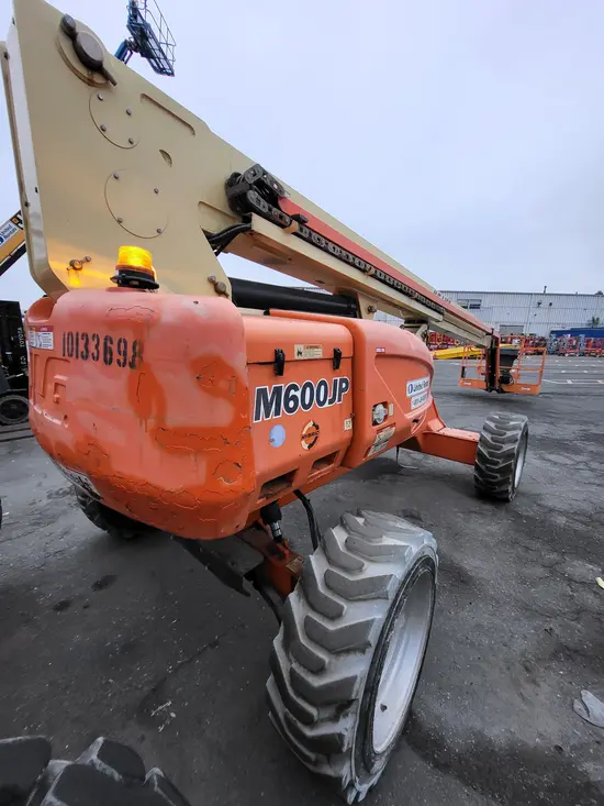 2013 JLG M600JP Boom Lift