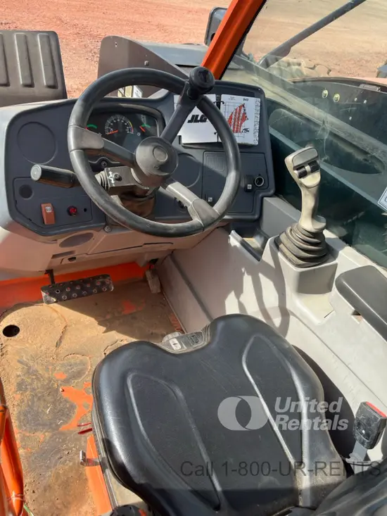 2018 JLG 943 Forklift