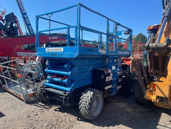 2017 Genie GS-4390 RT Rough Terrain Scissor Lift
