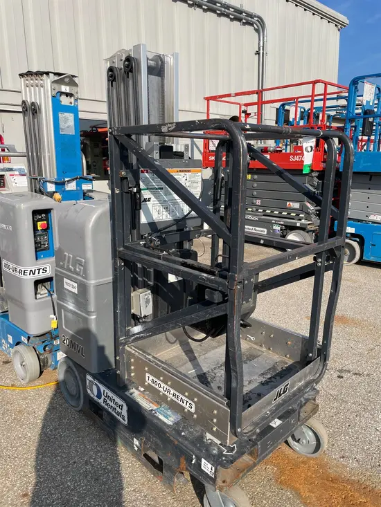 2016 JLG 20MVL Self-Propelled One-Person Lift