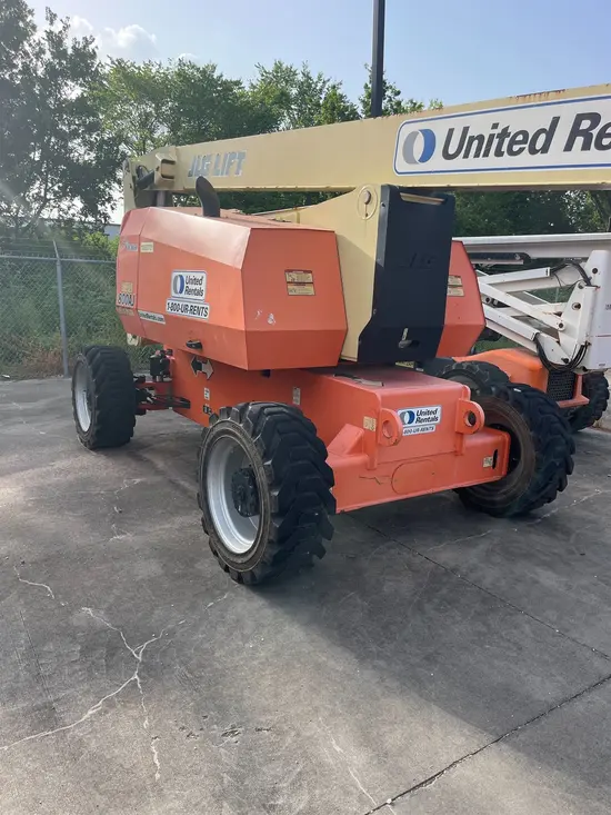 2017 JLG 800AJ Articulating Boom Lift