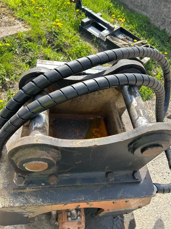 2021 UB Equipment UC20-1 Compaction Attachment