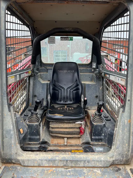 2019 Takeuchi TL12R2-CR Track Loader