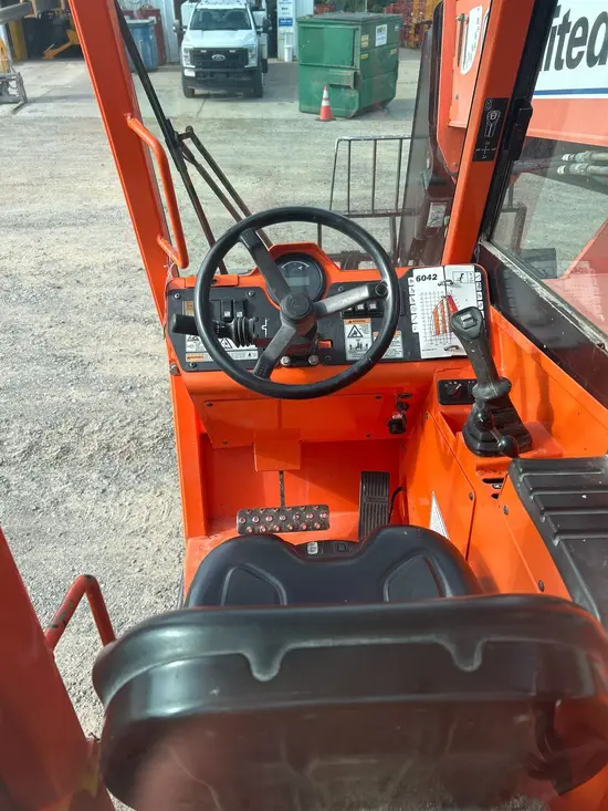 2018 SKYTRAK 6042 Forklift