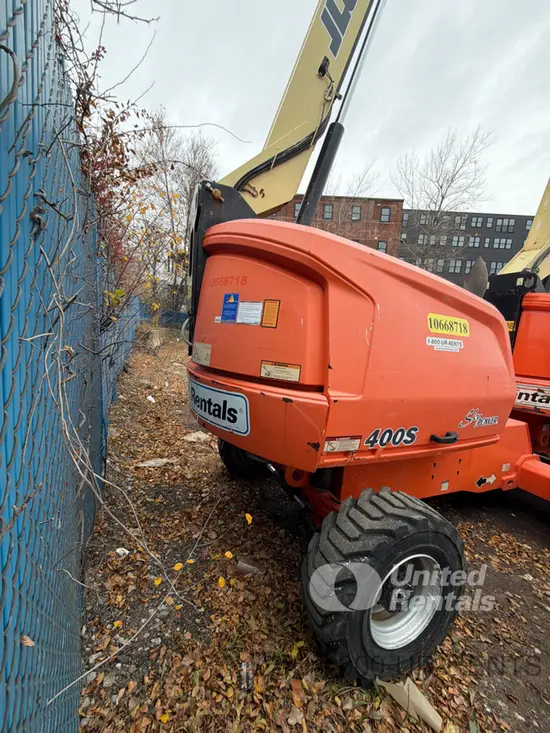 2017 JLG 400S Boom Lift