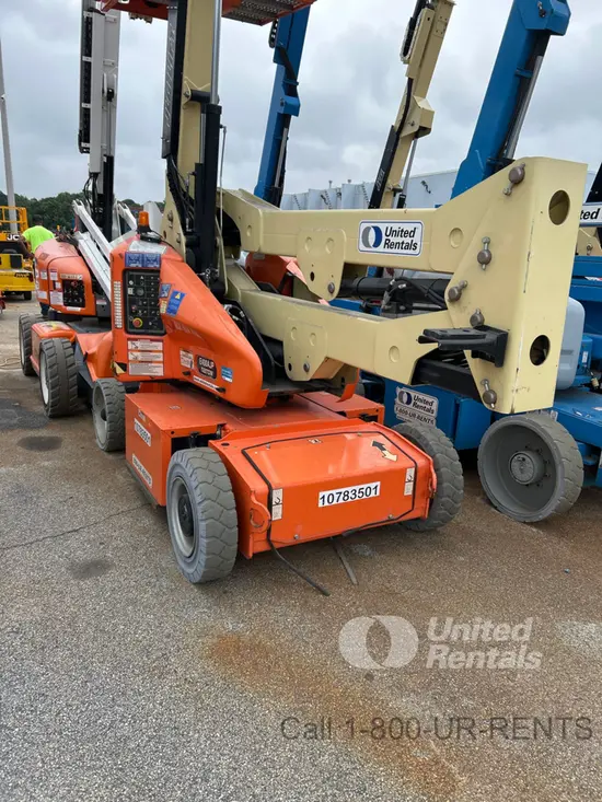 2018 JLG E400AJPN Articulating Boom Lift