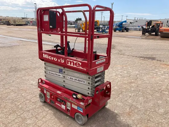 2018 MEC MICRO 19 Scissor Lift