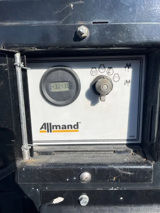 2019 Allmand NLV-ML3EC Portable Light Tower