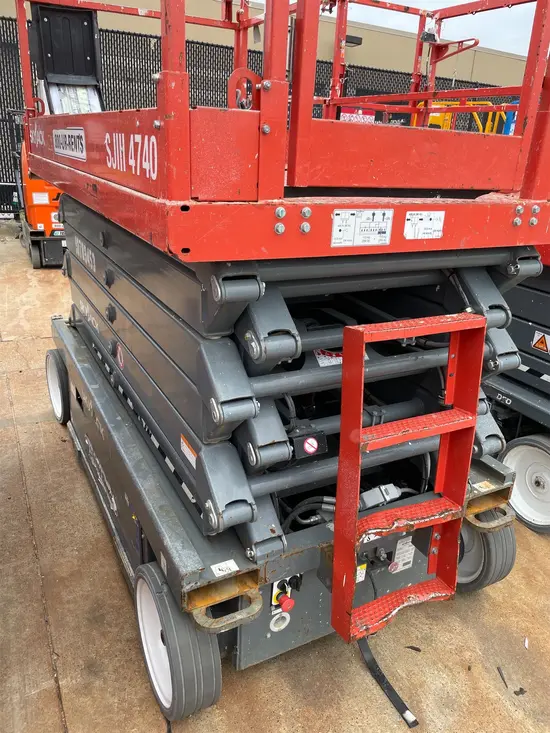 2018 Skyjack SJIII4740 Scissor Lift