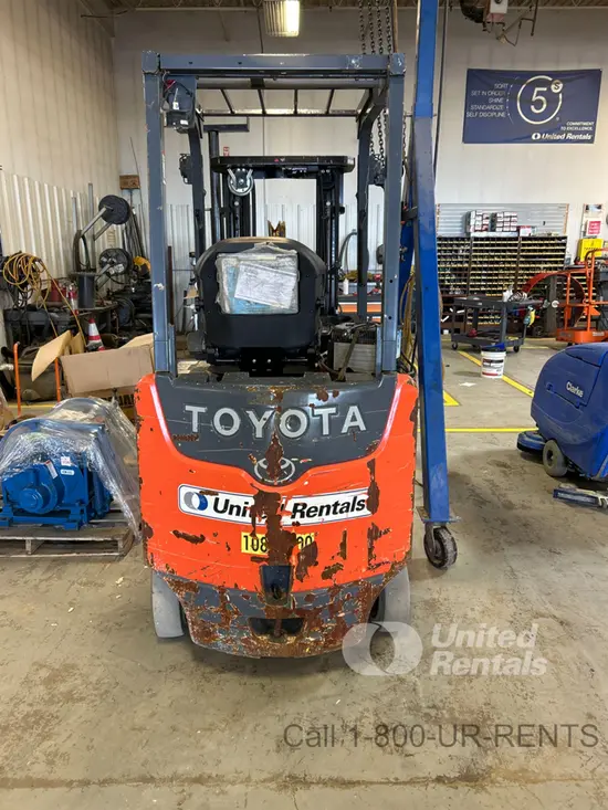 2018 Toyota 8FBCU25 Warehouse Forklift