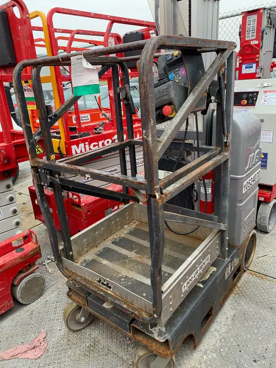 2016 JLG 20MVL Self-Propelled One-Person Lift