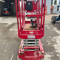 2018 MEC MICRO 19 Scissor Lift
