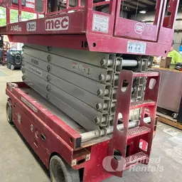 2018 MEC 4046SE Scissor Lift