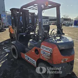 2018 Toyota 8FGU25 Warehouse Forklift