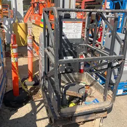 2018 JLG 20MVL Self-Propelled One-Person Lift