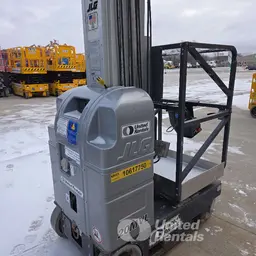2017 JLG 20MVL Self-Propelled One-Person Lift