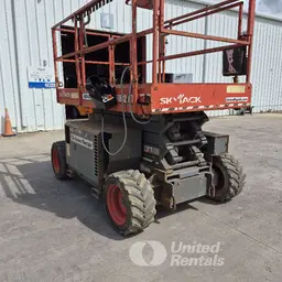 2020 Skyjack SJ6832RT Rough Terrain Scissor Lift