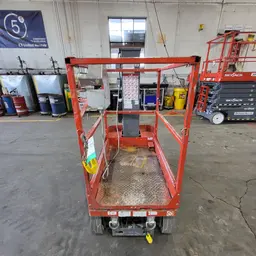 2018 Skyjack SJ12 Self-Propelled One-Person Lift