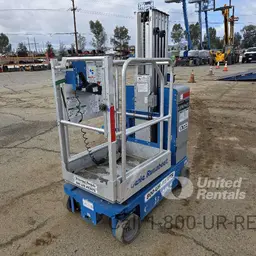 2019 Genie GR-20 Self-Propelled One-Person Lift