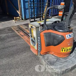 2021 Toyota 8HBE30 Jack