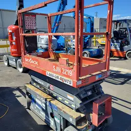 2016 Skyjack SJIII3219 Scissor Lift