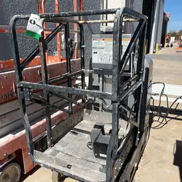 2017 JLG 20MVL Self-Propelled One-Person Lift
