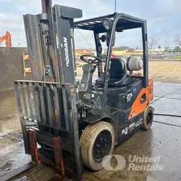 2022 Doosan G25P-7DF Warehouse Forklift
