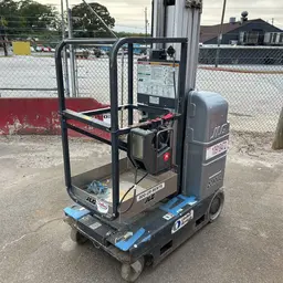 2019 JLG 20MVL Self-Propelled One-Person Lift
