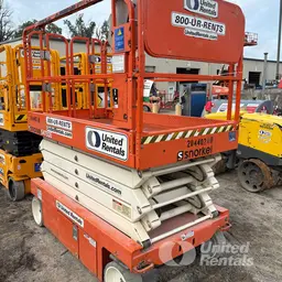 2018 Snorkel S4732E Scissor Lift