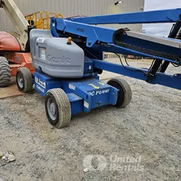 2013 Genie Z-45/25J DC Articulating Boom Lift